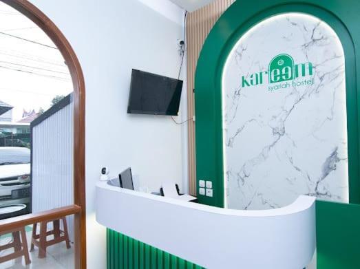 Kareem Syariah Hostel Bukittinggi Kültér fotó